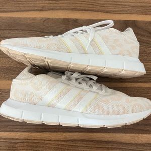 ADIDAS Swift Run X Animal Print Women’s Shoes